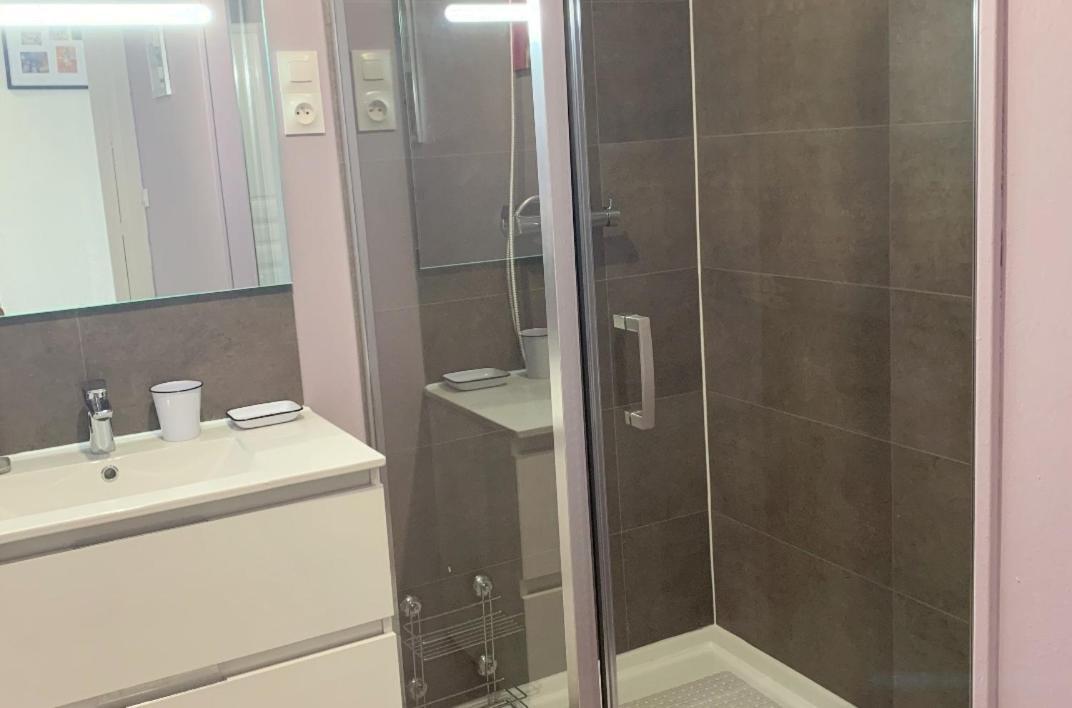 Residence Gambetta - Chambres Dans Appartement Design Grand Confort Le 481 Vichy Zewnętrze zdjęcie